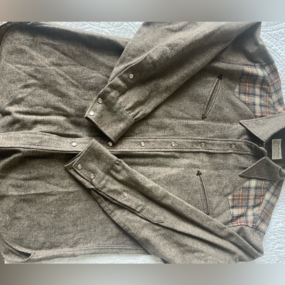 Men’s large Pendleton high grade western wear